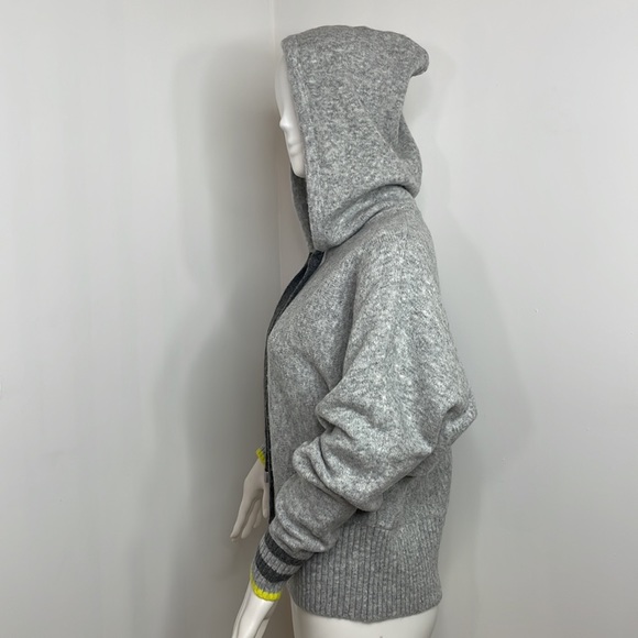 Pringle of Scotland x H&M Women’s Sweater S Grey Neon Yellow Cuff Hood Drawcord - Picture 2 of 16